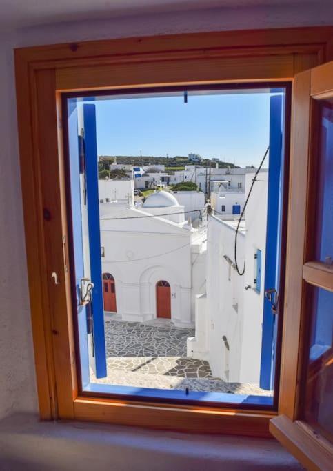 Το Πάνω Σπίτι Της Μαριάνθης Villa Márpissa Exterior foto